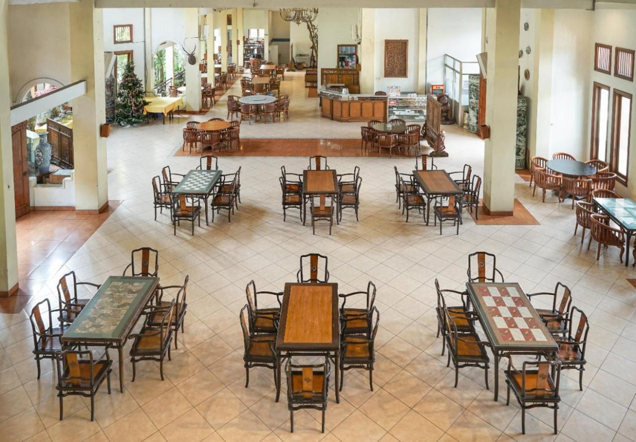 Front One Resort Indraloka Temanggung Dış mekan fotoğraf